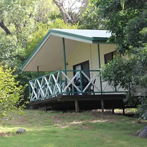 3* Holiday park Capricorn Caves